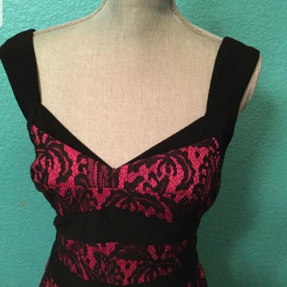 Cache Dress - Picture 4 of 4